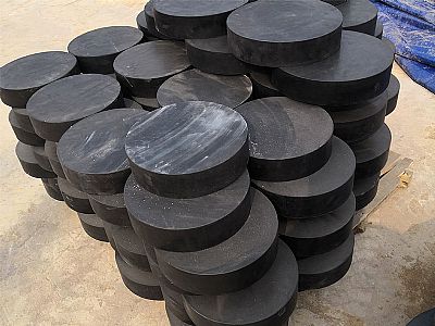 武清区板式橡胶支座由若干层橡胶片与薄钢板经加压硫化